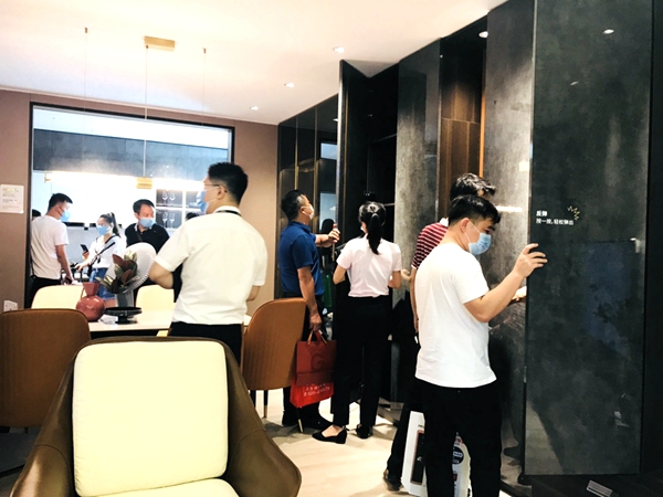 2020中国建博会（广州）丨卡诺亚定制家居营销副总经理李伟明：未来行业是渠道运营能力的竞争