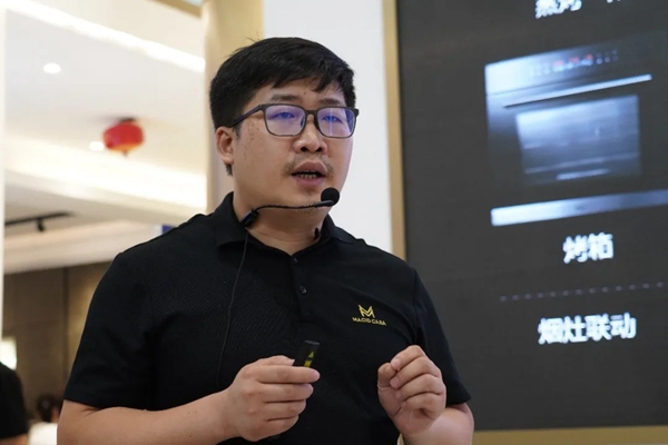 玛格全屋定制成建博会顶流 受客商青睐与信任 玛格全屋定制成建博会顶流 受客商青睐与信任