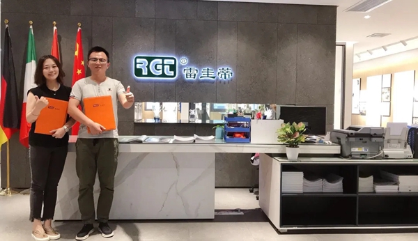 雷圭蒂系统门窗五金商客云集 七月展会签约火爆