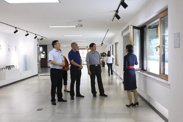 科饶恩系统门窗欢迎亚太体育联合总会秘书长郭合龙一行指导交流