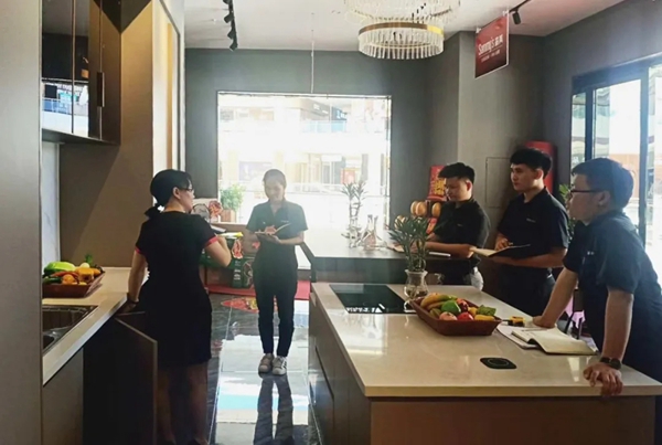 Sammy’s森美全屋定制海口国际轻奢馆掀开业浪潮