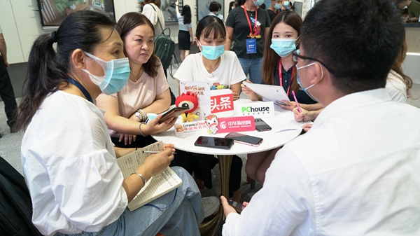 潭州展最佳看点:欧神诺用瓷砖与科技碰撞出未来人居