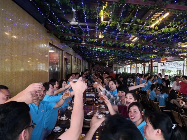 美居乐全国联动第9季圆满结束 百城千店目标121.9%超额完成 美居乐全国联动第9季圆满结束 百城千店目标121.9%超额完成