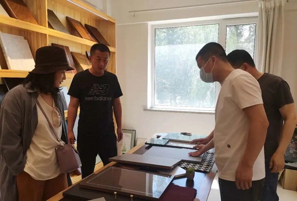 华润涂料全国价值服务中心迎参观潮 家具企业加速奔跑