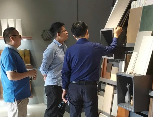 华润涂料全国价值服务中心迎参观潮 家具企业加速奔跑