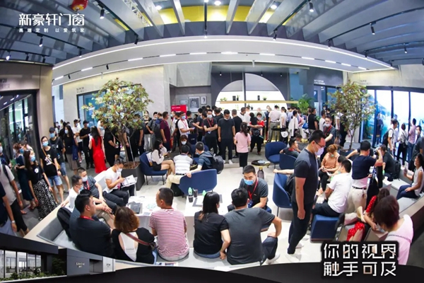 新豪轩门窗引爆广州建博会 速来围观！