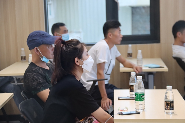 金云雀门窗品牌营销战略规划暨招商战略会议成功举行 金云雀门窗品牌营销战略规划暨招商战略会议成功举行