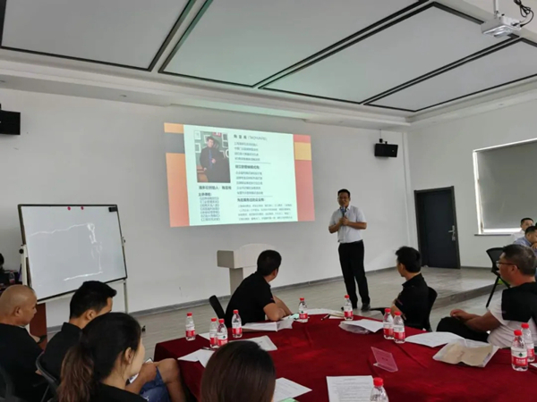 第三届艾德乐商学院2020启动大会暨全新终端运营模式发布会圆满落幕