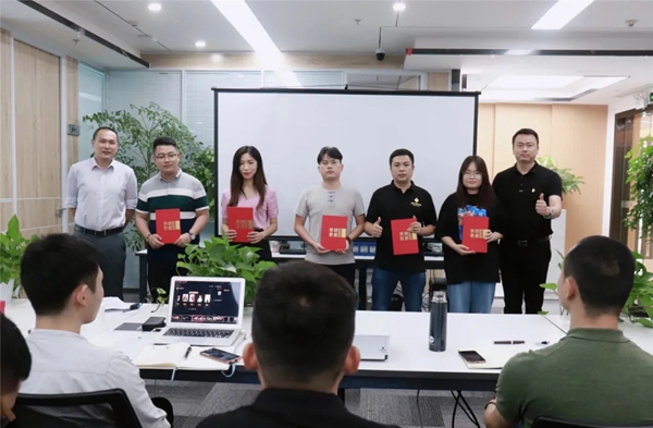 奢匠全屋定制年中总结会议暨表彰大会圆满举办