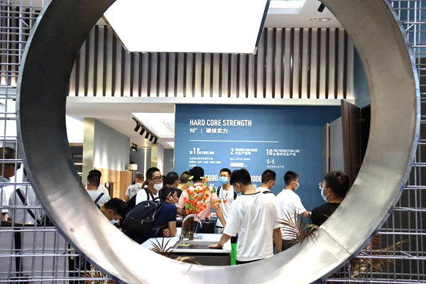 2020中国建博会（广州）丨90度家居营销中心总经理肖德文：瓷砖+橱柜+衣柜，一起配