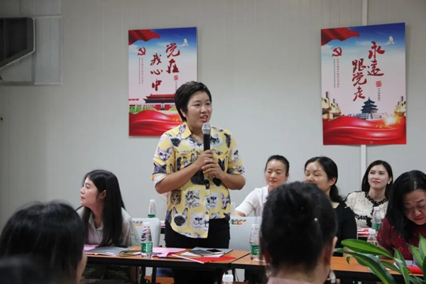 迪峰机械“ 庆七一座谈会”党建主题活动成功举办