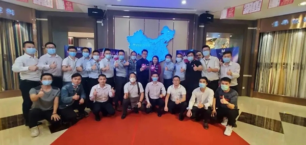 摩力克第二季度整体业绩超越目标和同期
