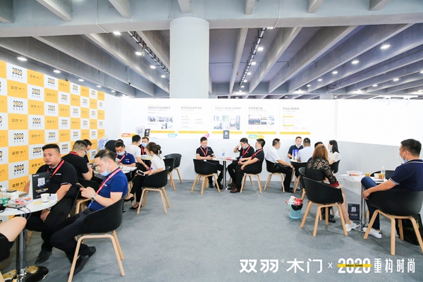 2020中国建博会（广州）丨双羽木门品牌总监曾涛：打造无界的家居美学 推动城市家居文明