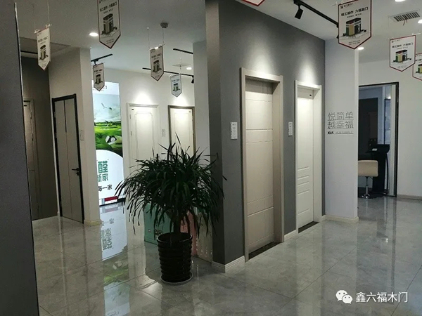 鑫六福木门江苏经销商陈连桂：我的新店面会“说话”