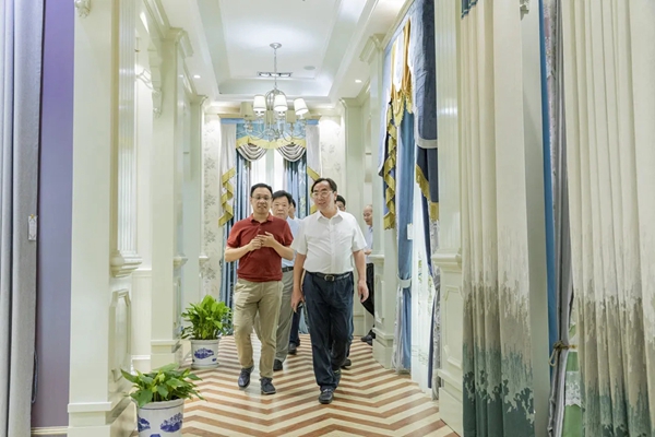 金蝉布艺迎接绍兴市市委书记马卫光等领导莅临考察调研