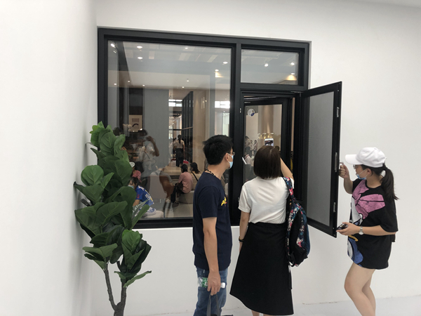2020中国建博会（广州）丨新标家居木门营销中心总监韦威：一体化高端系统定制体验