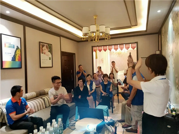 海创集成吊顶商学院在改革中前行 打造培训帮扶结合的全新模式