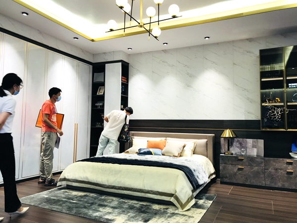 2020中国建博会(广州)丨华帝家居销售总监袁亮:严选+Design 享受高性价比家居产品
