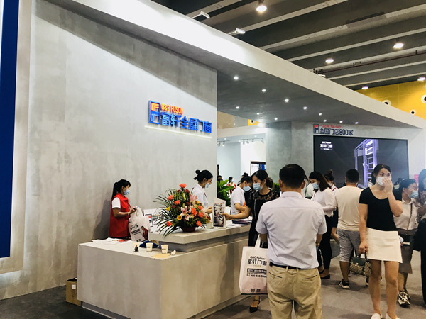2020中国建博会(广州)丨富轩全屋门窗董事长李昌安:疫”路创新,激流勇进!