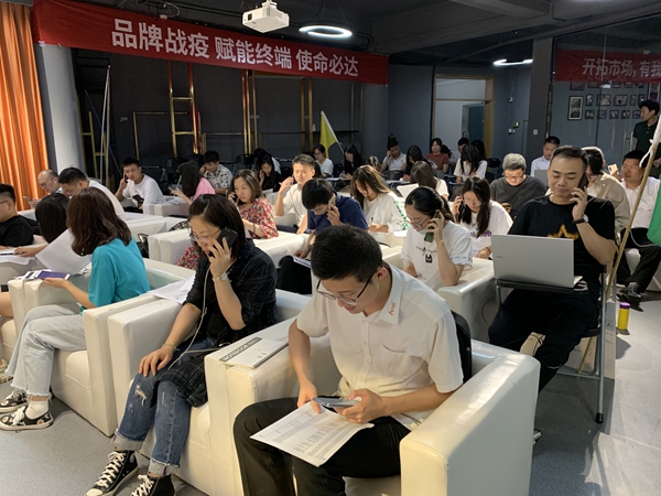 1800万补贴强势入场 墙布窗帘经销商报名火热