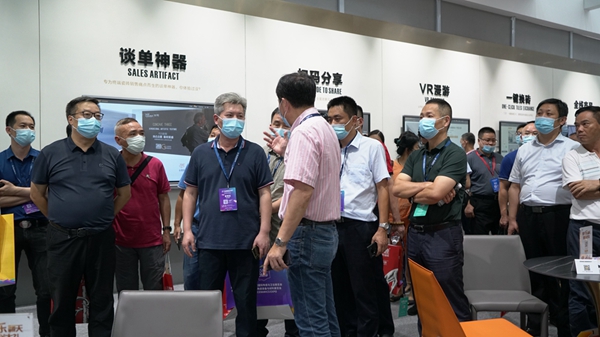 潭州展最佳看点:欧神诺用瓷砖与科技碰撞出未来人居 潭州展最佳看点:欧神诺用瓷砖与科技碰撞出未来人居