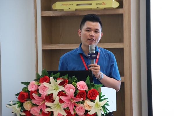金云雀门窗品牌营销战略规划暨招商战略会议成功举行 金云雀门窗品牌营销战略规划暨招商战略会议成功举行