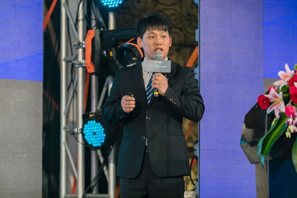 汉森门窗十载芳华 筑梦远航 群星演唱会终端培训会议圆满落幕