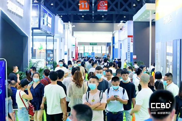 杨格锁业携多款爆品亮相成都建博会 备受瞩目