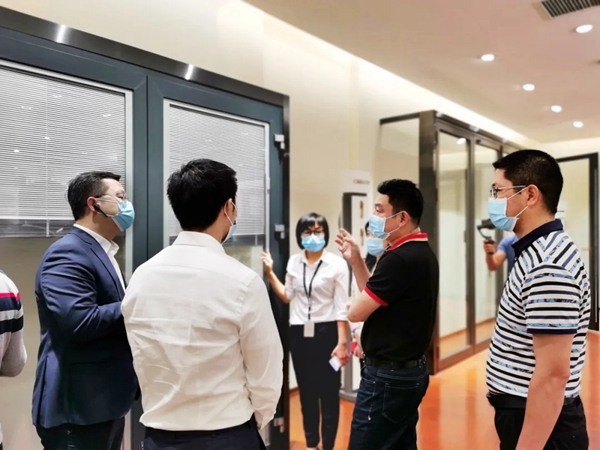 安柏瑞门窗董事长及公司管理层一行到访CMECH参观交流 安柏瑞门窗董事长及公司管理层一行到访CMECH参观交流