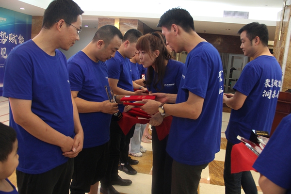 聚势赋能洞见未来|2020雅丽家核心经销商峰会圆满落幕