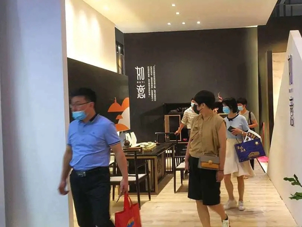 汇盈铜木缘因“缘”而遇国际名家具(东莞)展览会