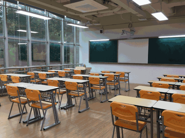美能门业：开学季，那些你值得驻足的“门”