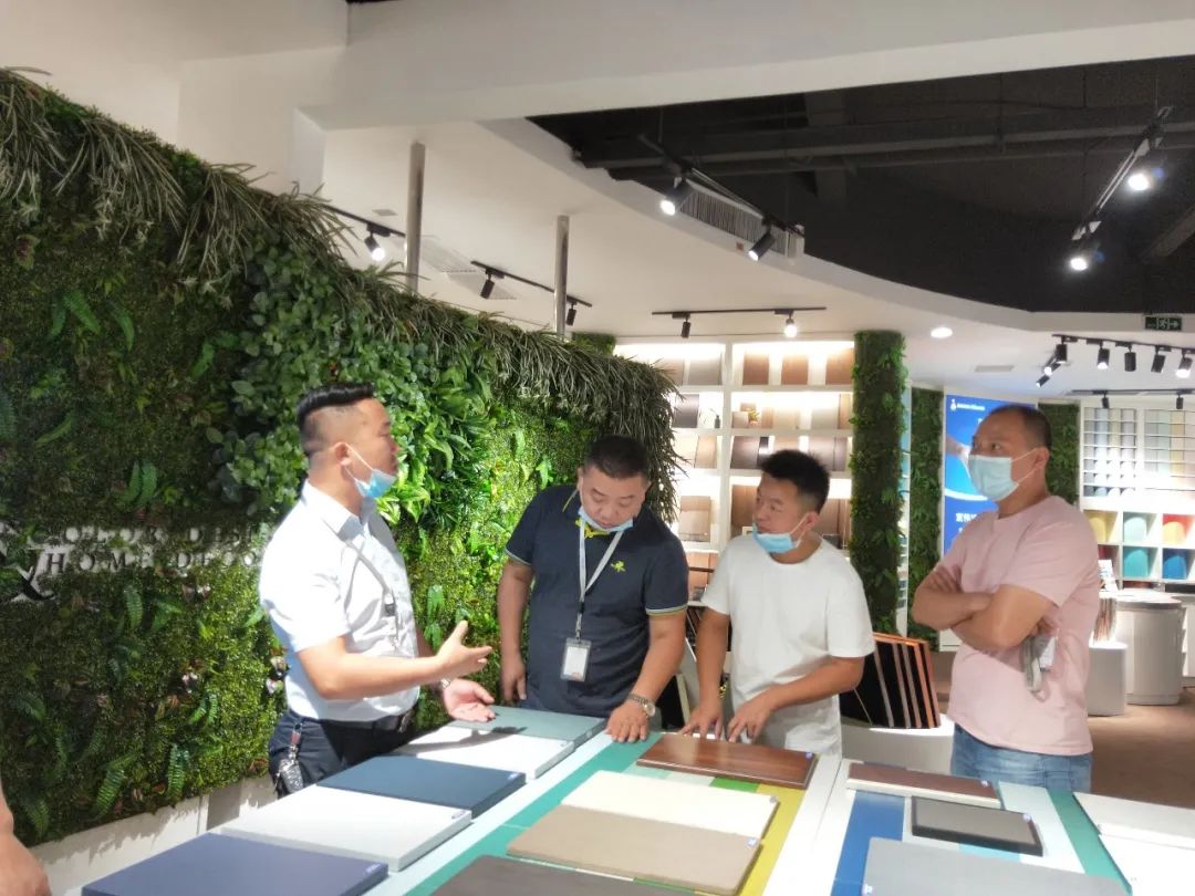 家居盛事不断，华润展示中心总部参观量创高峰