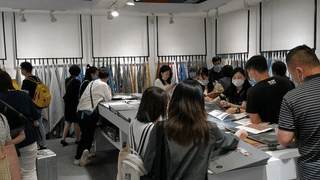 美登斯布艺火爆上海家纺展 9㎡模式重磅推出
