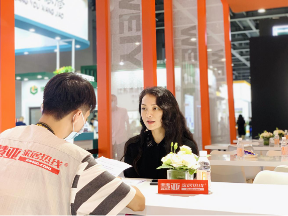WINDOOR门窗幕墙新品展丨广东伟业铝厂集团李伟萍：让消费者使用到好产品