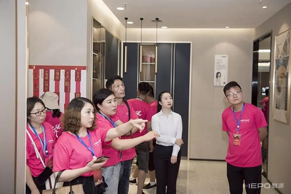 魅派智能全屋定制新品发布会暨优秀经销商峰会圆满举行 魅派智能全屋定制新品发布会暨优秀经销商峰会圆满举行