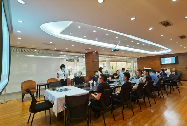安柏瑞门窗董事长及公司管理层一行到访CMECH参观交流 安柏瑞门窗董事长及公司管理层一行到访CMECH参观交流