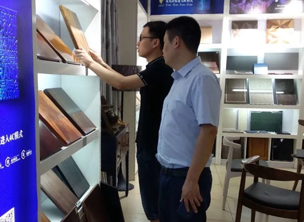 家居盛事不断，华润展示中心总部参观量创高峰