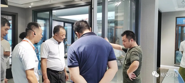 裕安门窗迎接南海铝门窗五金协会考察团莅临交流 裕安门窗迎接南海铝门窗五金协会考察团莅临交流