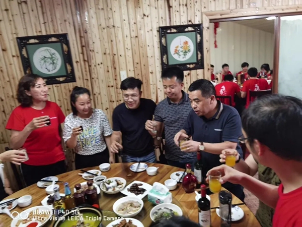 爱漫时第一届精英店长特训营圆满收官 爱漫时第一届精英店长特训营圆满收官