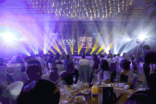 汇明A+墙布与你直击荣耀之夜 你的朋友圈刷爆了吗?