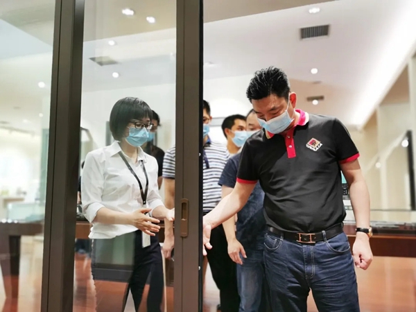 安柏瑞门窗董事长及公司管理层一行到访CMECH参观交流 安柏瑞门窗董事长及公司管理层一行到访CMECH参观交流