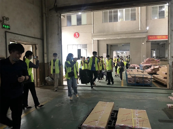 美尼美定制家具雏鹰计划十期培训班圆满结业