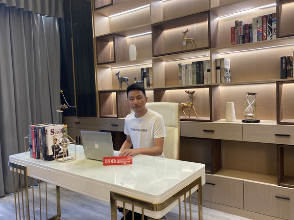 慧亚考察团丨尚家木门营销总监冯江：新手经销商应选择具有独特标签的品牌