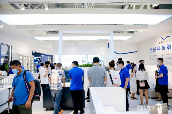 全球科技助眠专家|索菲莉尔品牌发布会圆满落地深圳家具展