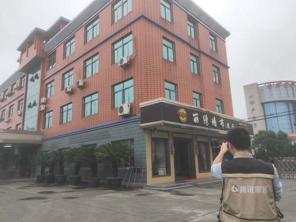 走进丽绣厂房 感受实力雄厚的秀丽企业