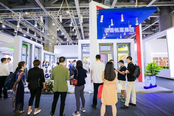 格屋26届铝门窗幕墙新品博览会荣获“创新·星品奖”