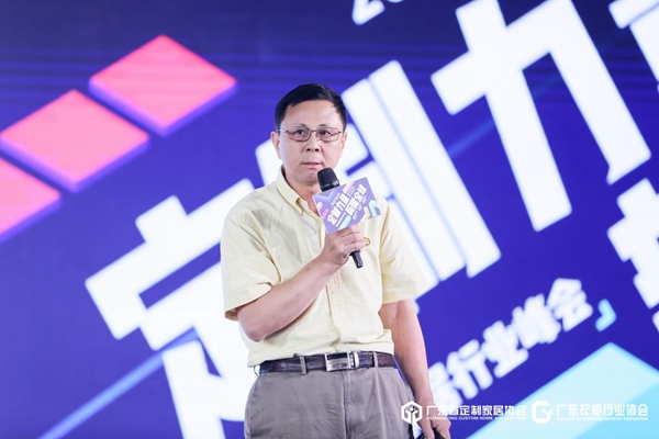 韩拓胶黏剂-陈旨进博士：解读热熔胶(PUR)在木工＆家具行业应用及优势