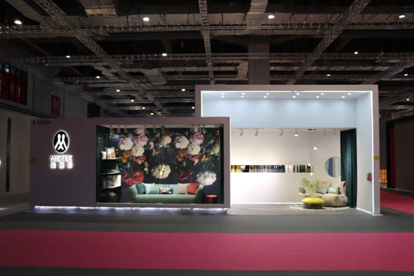美登斯布艺火爆上海家纺展 9㎡模式重磅推出