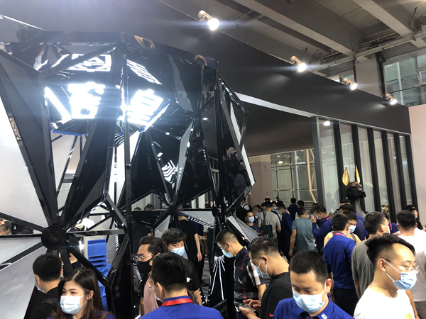 2020中国建博会（广州）丨皇派门窗董事长助理朱梦思：一门一境，一窗一界